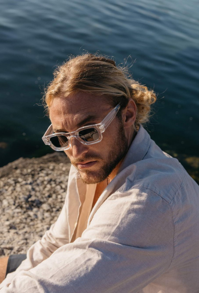 hanoi-stone-modelo-gafas-de-sol-diferentes-en-tendencia-verano-2023
