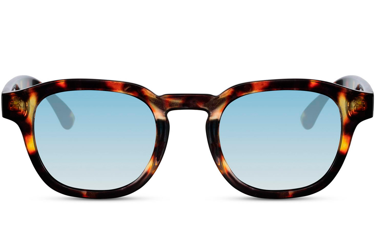 ibiza-blue-gafas-de-sol-en-tendencia-verano-2023-para-festivales