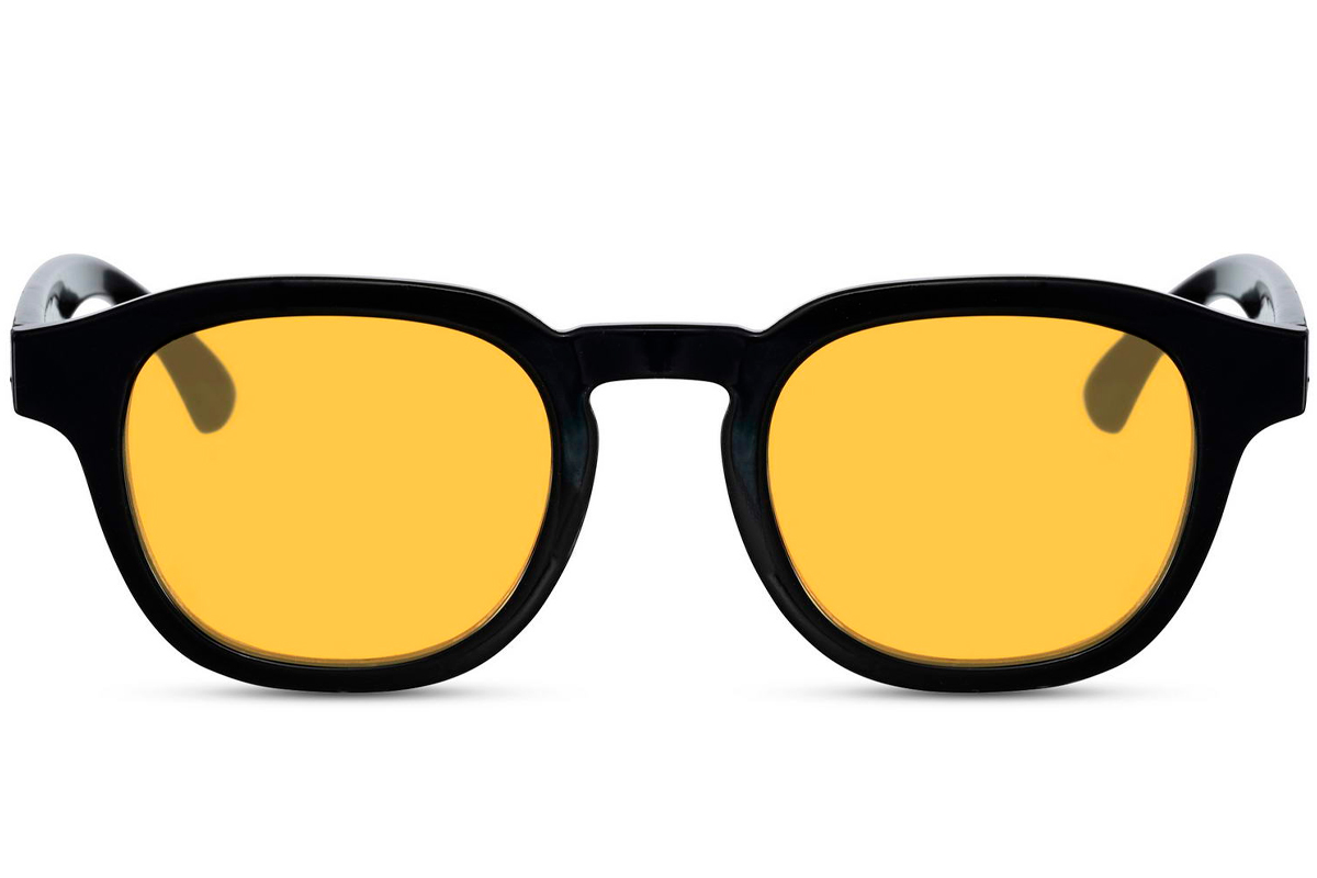 ibiza-yellow-gafas-de-sol-en-tendencia-verano-2023-para-festivales
